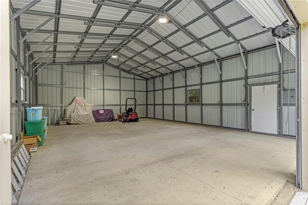 For Sale: $610,000 (3 beds, 2 baths, 2199 Square Feet)