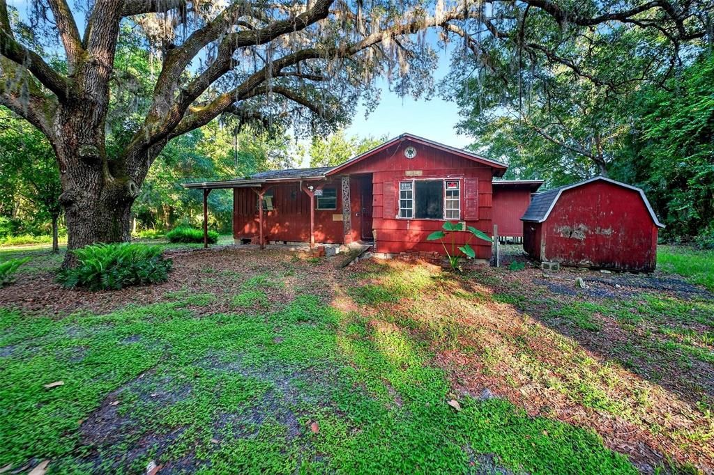 待售: $225,000 (2 贝兹, 1 浴室, 908 平方英尺)