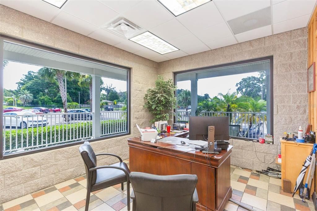 На продажу: $2,999,500 (0 спален, 0 ванн, 2928 Квадратных фут)