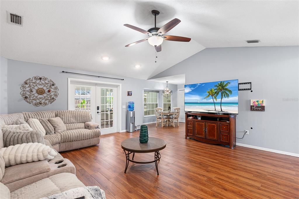 For Sale: $460,000 (3 beds, 2 baths, 2128 Square Feet)