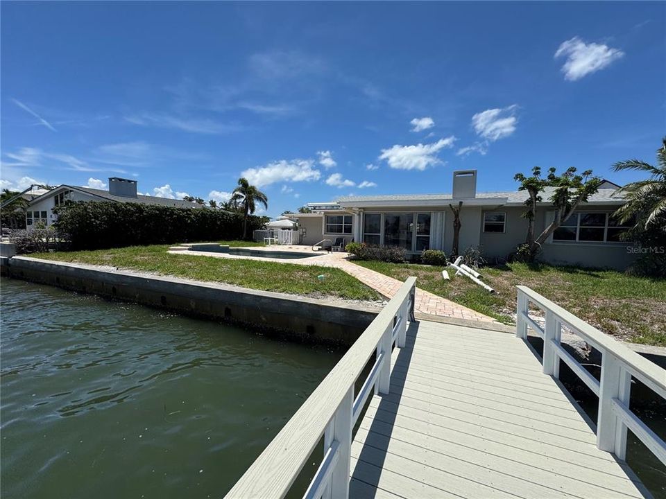 For Sale: $1,300,000 (0.28 acres)