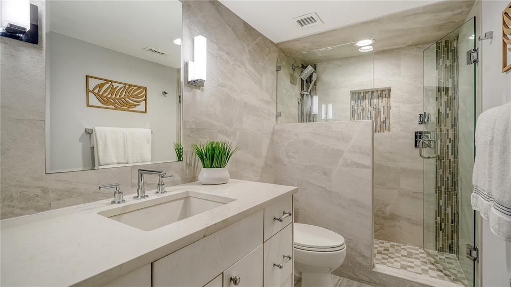 Под контрактом: $1,450,000 (2 спален, 2 ванн, 1498 Квадратных фут)