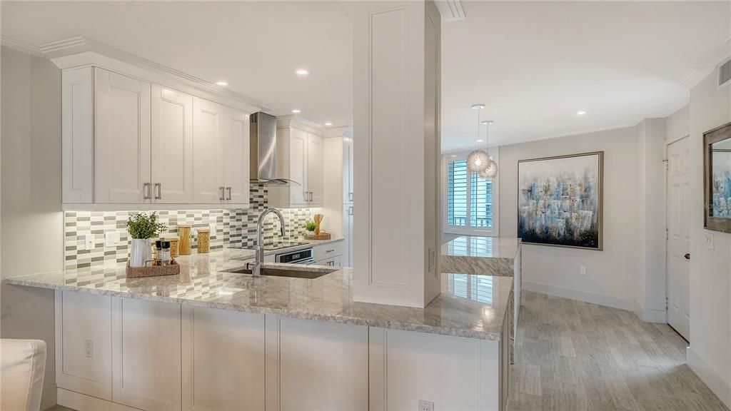 Под контрактом: $1,450,000 (2 спален, 2 ванн, 1498 Квадратных фут)