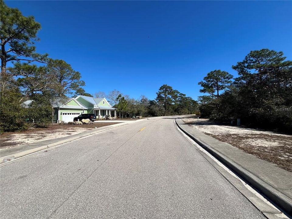 待售: $39,900 (0.23 acres)