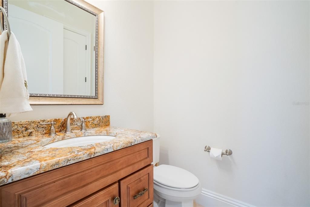 Под контрактом: $2,650,000 (5 спален, 6 ванн, 7621 Квадратных фут)