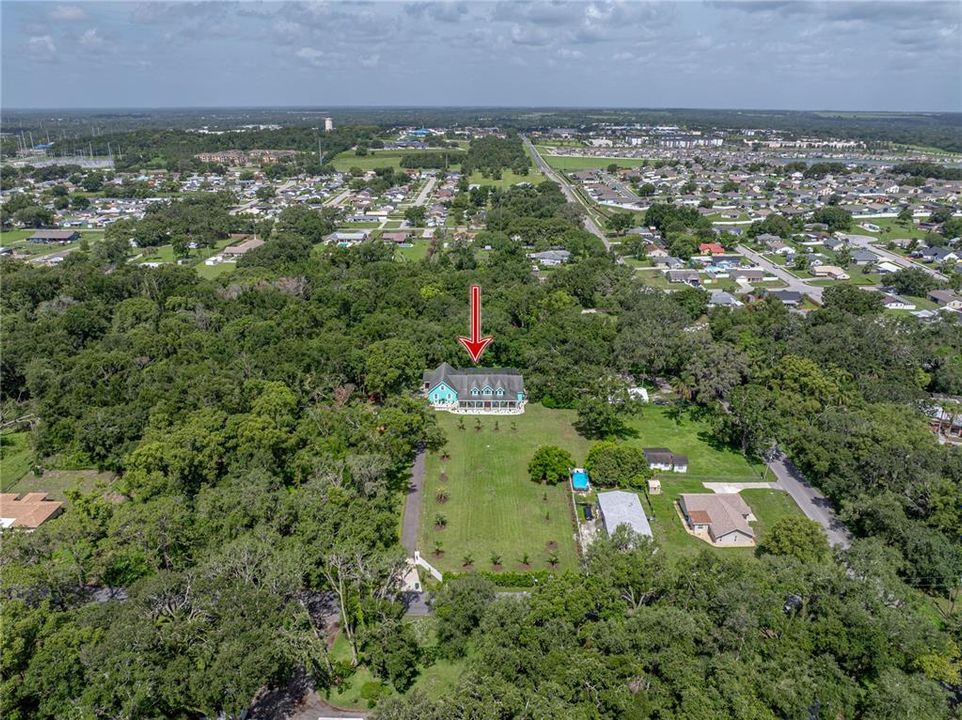 For Sale: $999,999 (5 beds, 4 baths, 4242 Square Feet)