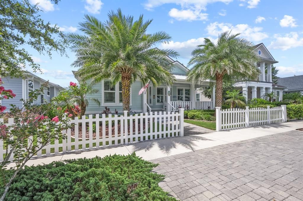 Active With Contract: $665,000 (3 beds, 2 baths, 2005 Square Feet)