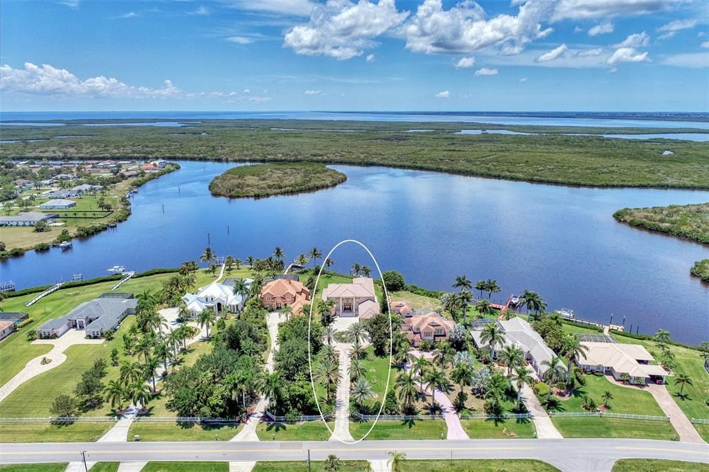 待售: $1,800,000 (4 贝兹, 3 浴室, 5393 平方英尺)