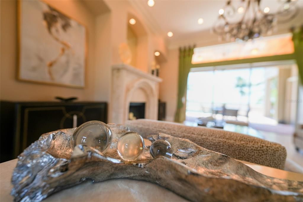 待售: $1,800,000 (4 贝兹, 3 浴室, 5393 平方英尺)