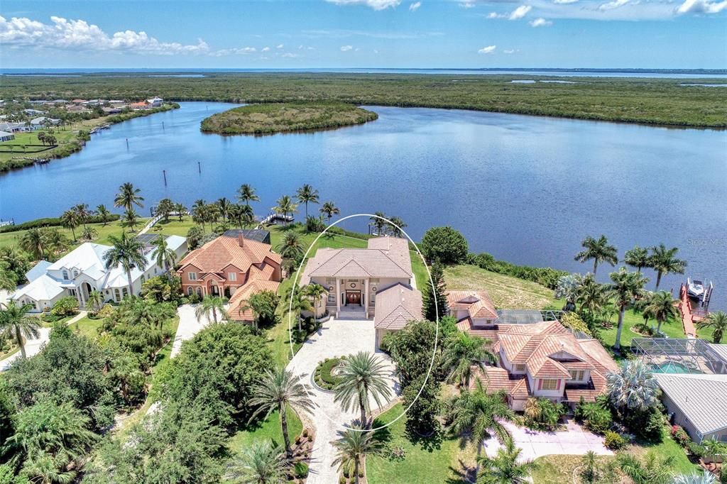 待售: $1,800,000 (4 贝兹, 3 浴室, 5393 平方英尺)