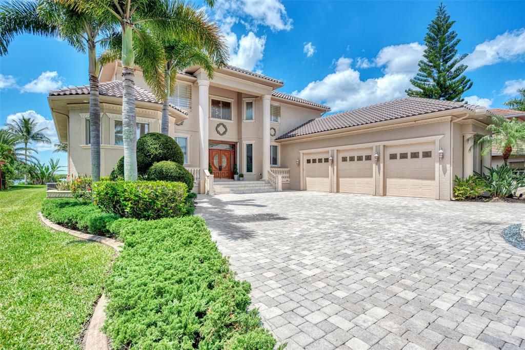 待售: $1,800,000 (4 贝兹, 3 浴室, 5393 平方英尺)