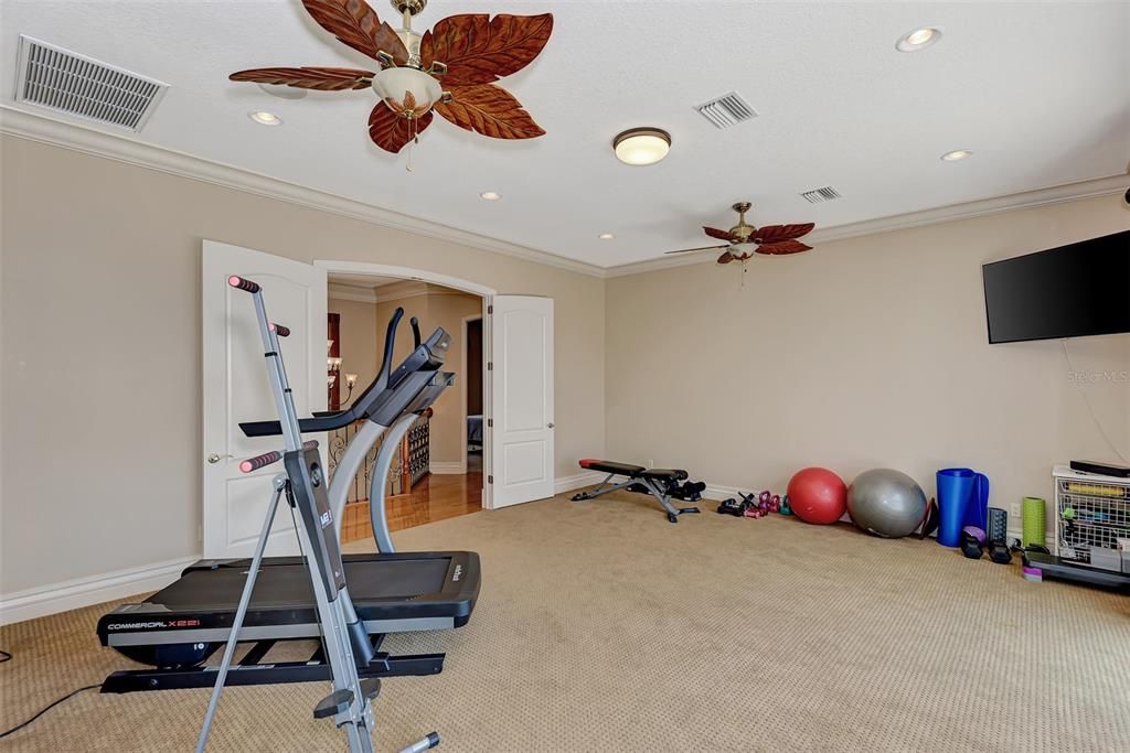 待售: $1,800,000 (4 贝兹, 3 浴室, 5393 平方英尺)