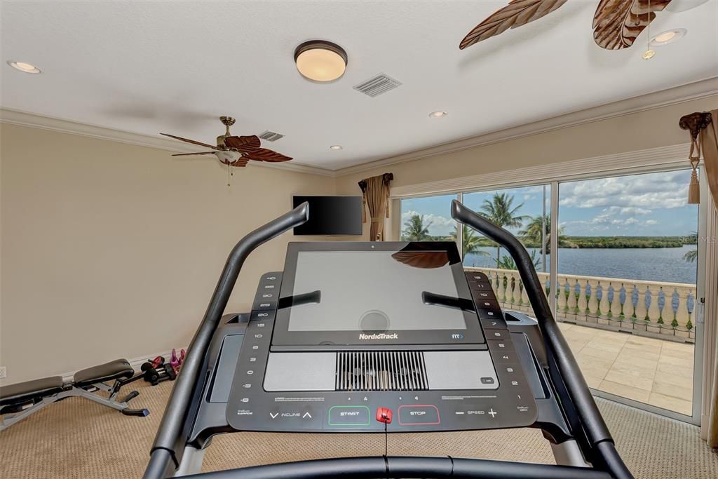 待售: $1,800,000 (4 贝兹, 3 浴室, 5393 平方英尺)