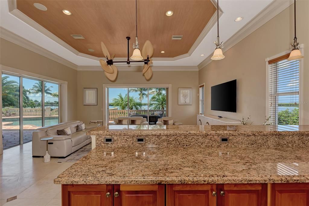 待售: $1,800,000 (4 贝兹, 3 浴室, 5393 平方英尺)