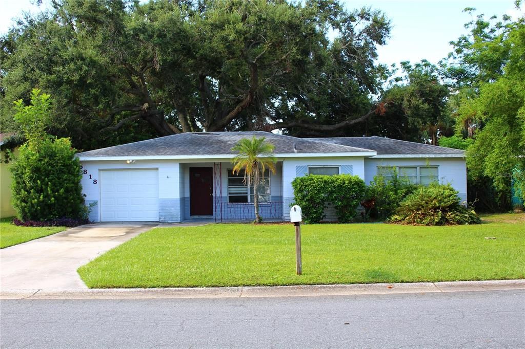 Recently Sold: $340,000 (3 beds, 1 baths, 1456 Square Feet)