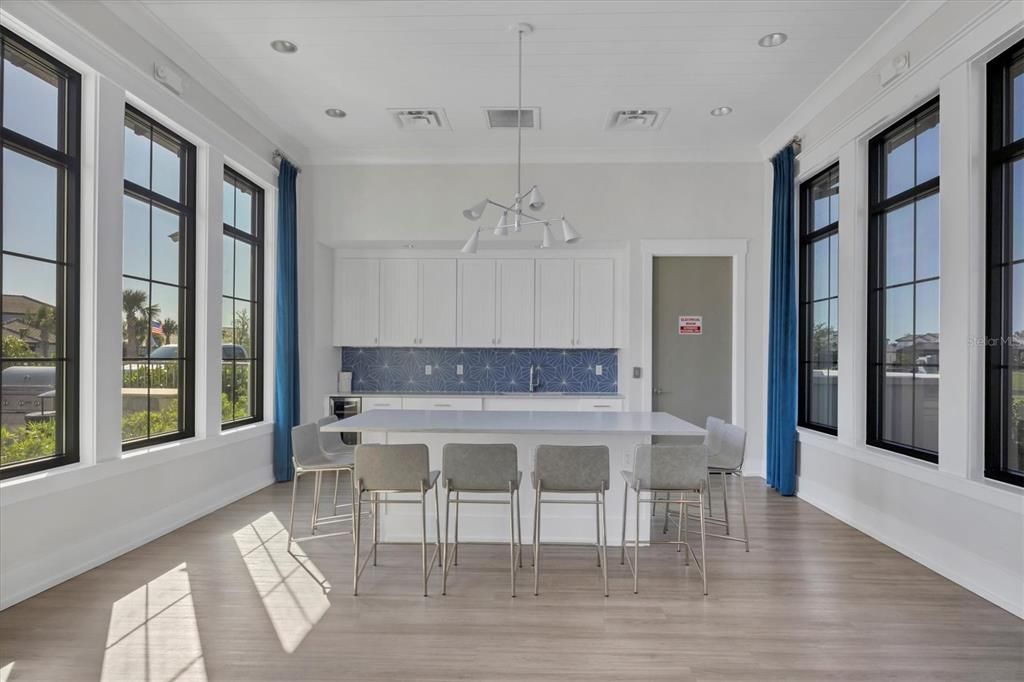 Activo con contrato: $419,900 (2 camas, 2 baños, 1452 Pies cuadrados)