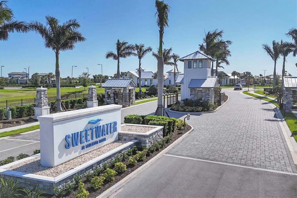 Activo con contrato: $419,900 (2 camas, 2 baños, 1452 Pies cuadrados)