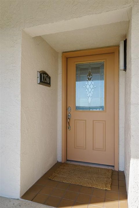 For Rent: $2,400 (2 beds, 2 baths, 1025 Square Feet)