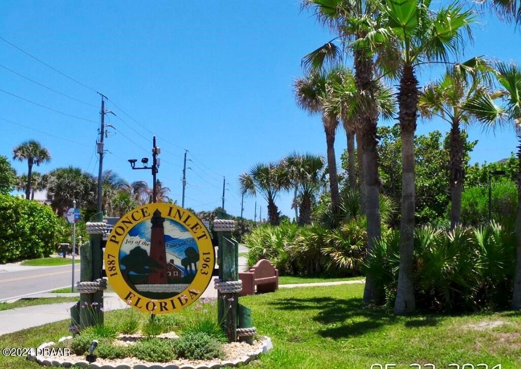 For Sale: $298,000 (0.19 acres)