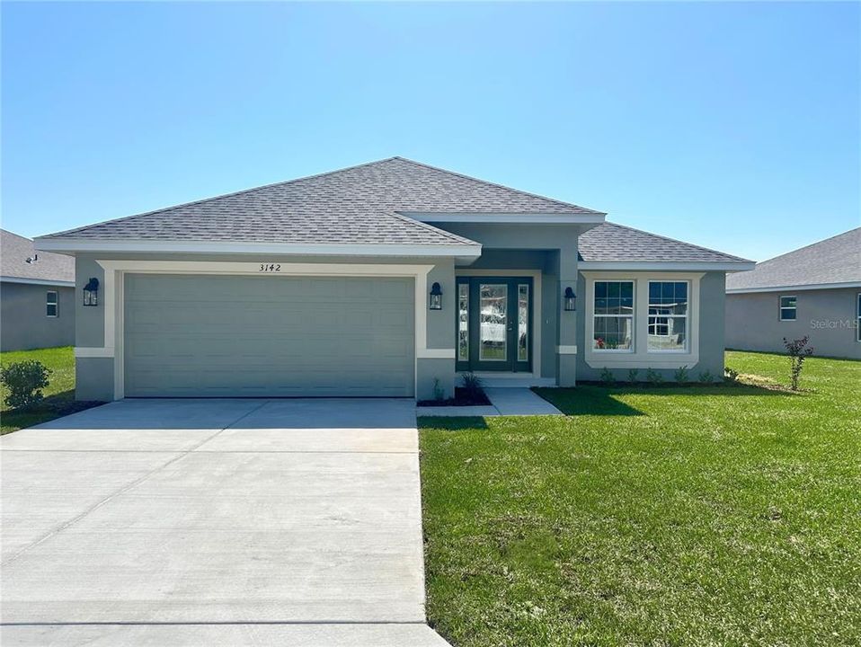 最近售出: $352,200 (4 贝兹, 3 浴室, 2200 平方英尺)