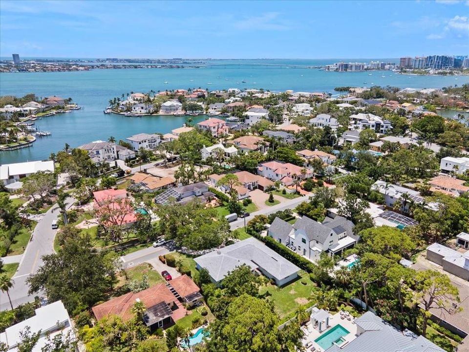 For Sale: $1,870,000 (4 beds, 4 baths, 3302 Square Feet)