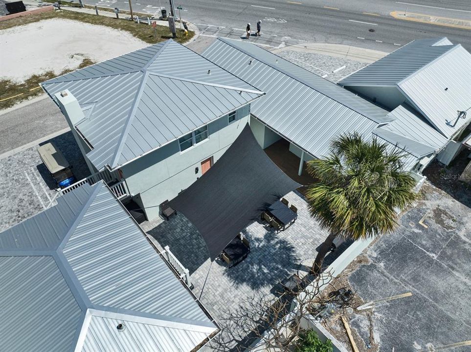 Под контрактом: $2,900,000 (5 спален, 0 ванн, 3354 Квадратных фут)