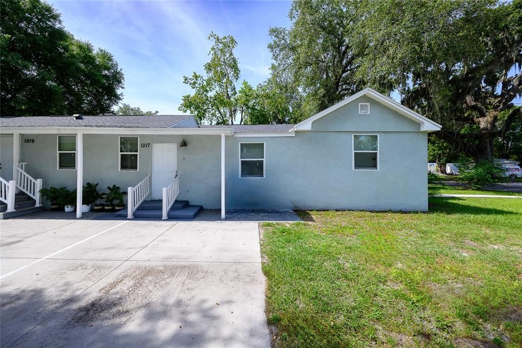 For Rent: $1,600 (2 beds, 1 baths, 960 Square Feet)