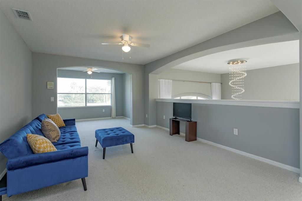 Active With Contract: $3,395 (4 beds, 2 baths, 2829 Square Feet)