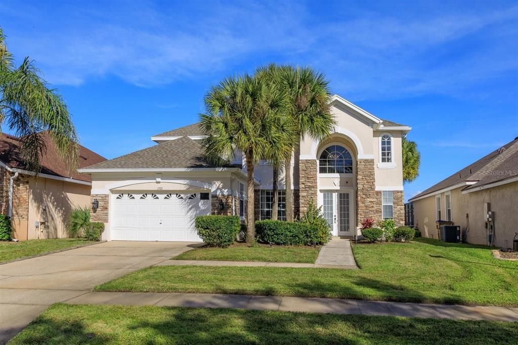 Active With Contract: $3,395 (4 beds, 2 baths, 2829 Square Feet)