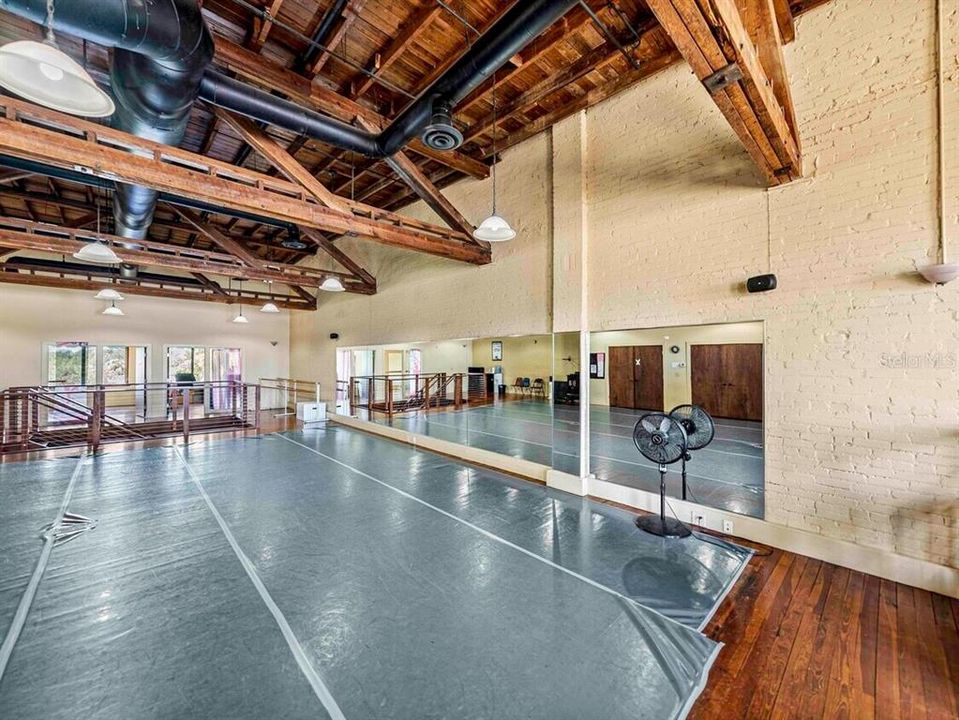 待售: $57,044 (0 贝兹, 0 浴室, 4388 平方英尺)