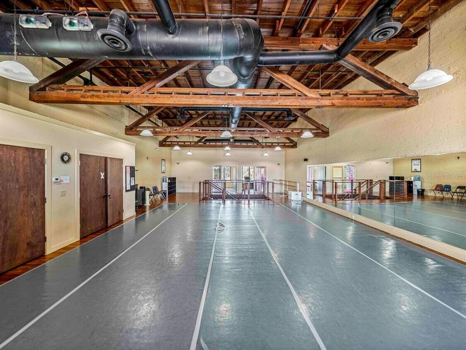 待售: $57,044 (0 贝兹, 0 浴室, 4388 平方英尺)