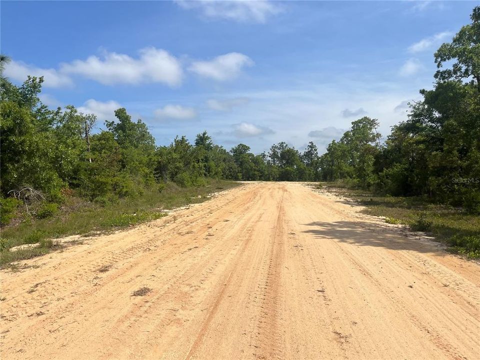待售: $13,200 (0.98 acres)