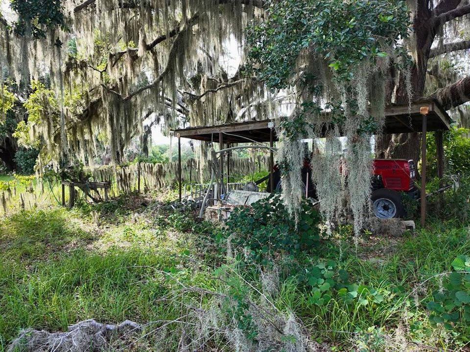 待售: $299,900 (7.00 acres)