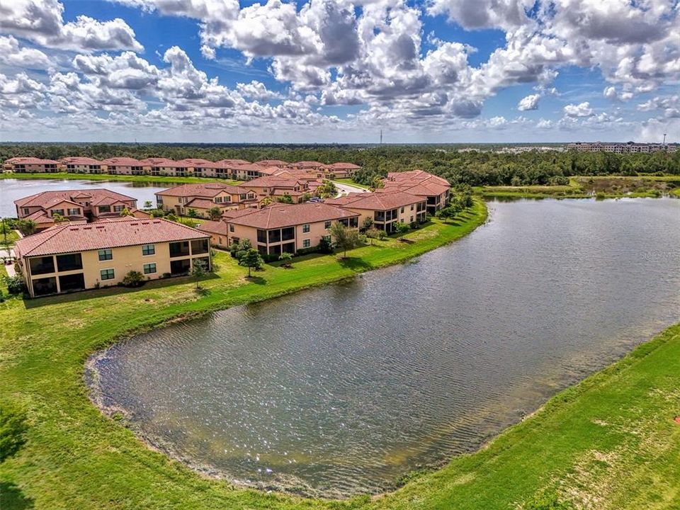 待售: $439,000 (3 贝兹, 2 浴室, 2187 平方英尺)