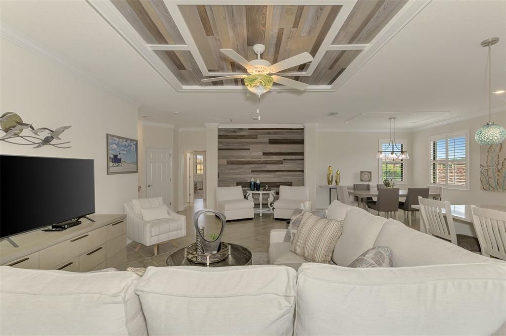 待售: $439,000 (3 贝兹, 2 浴室, 2187 平方英尺)