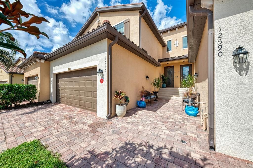 待售: $439,000 (3 贝兹, 2 浴室, 2187 平方英尺)