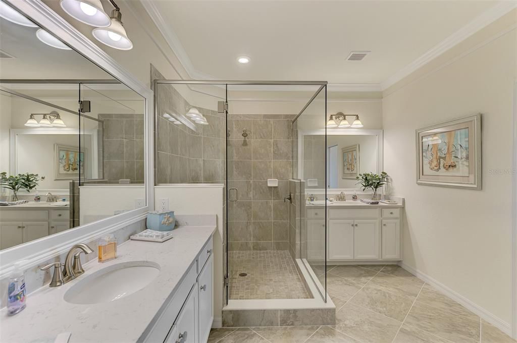 待售: $439,000 (3 贝兹, 2 浴室, 2187 平方英尺)