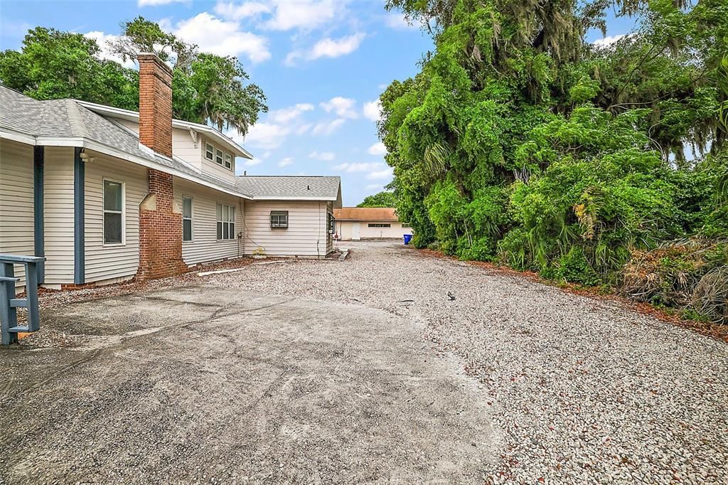 For Sale: $589,900 (0 beds, 0 baths, 2412 Square Feet)