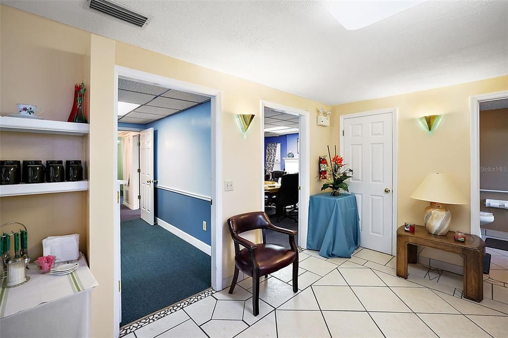 For Sale: $589,900 (0 beds, 0 baths, 2412 Square Feet)