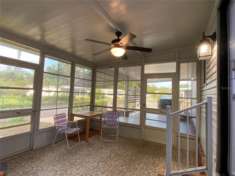 На продажу: $172,931 (2 спален, 2 ванн, 1372 Квадратных фут)