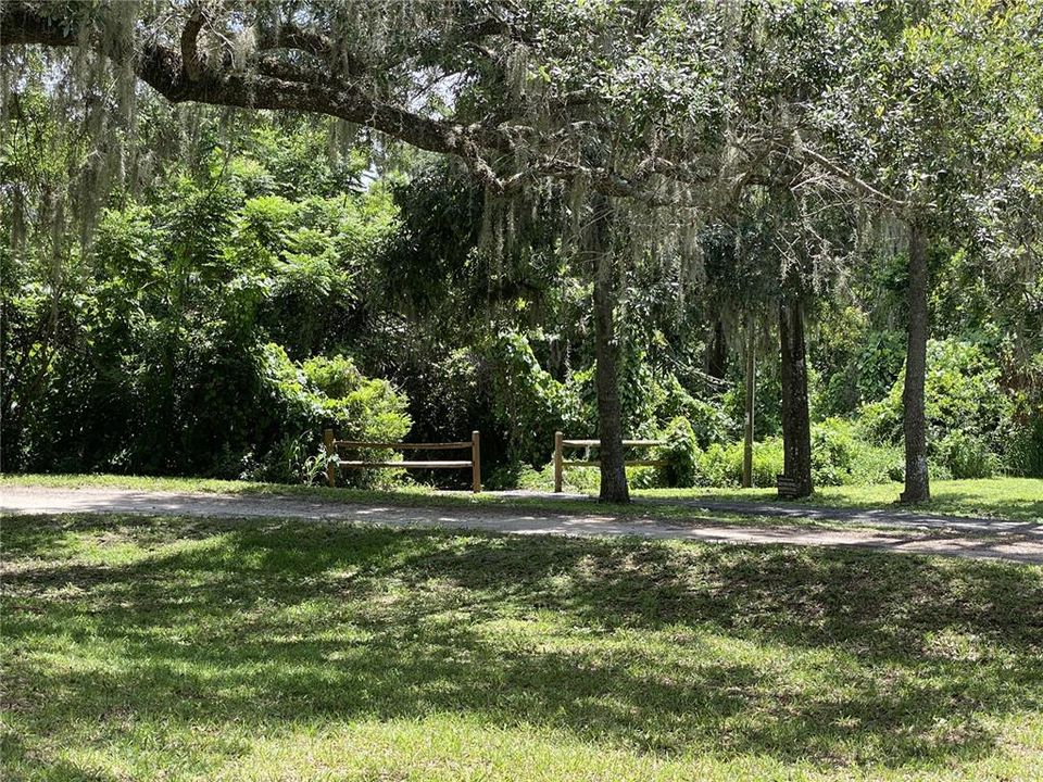 На продажу: $172,931 (2 спален, 2 ванн, 1372 Квадратных фут)