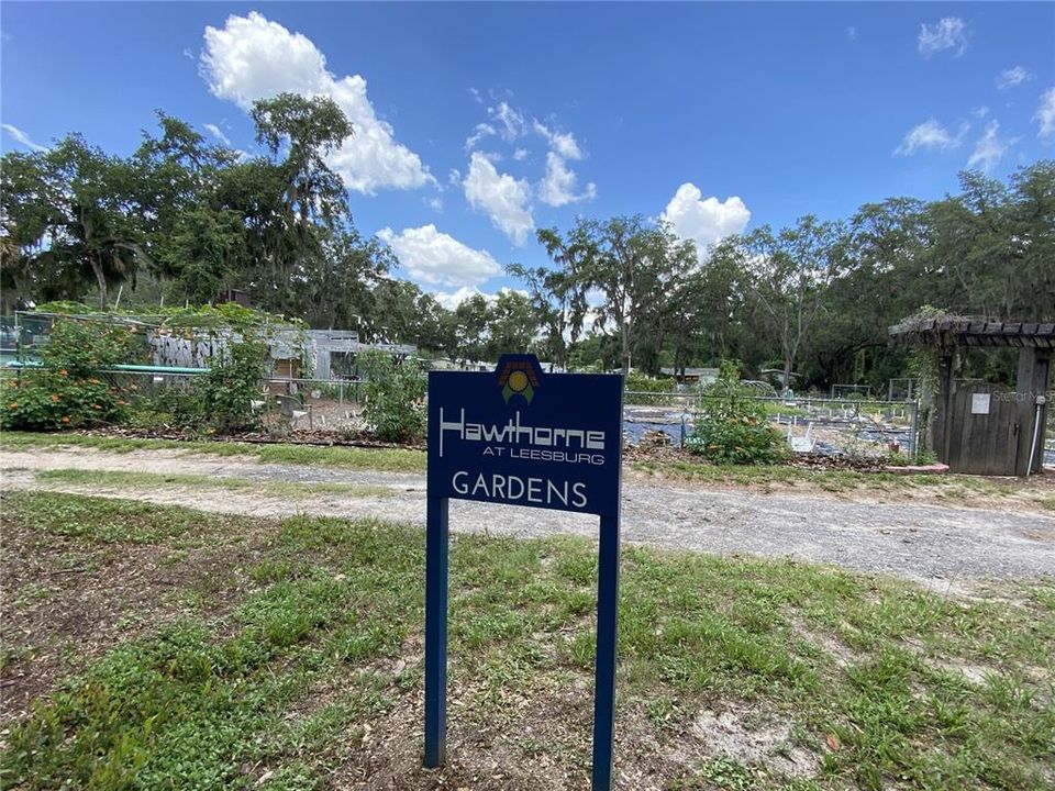 На продажу: $172,931 (2 спален, 2 ванн, 1372 Квадратных фут)