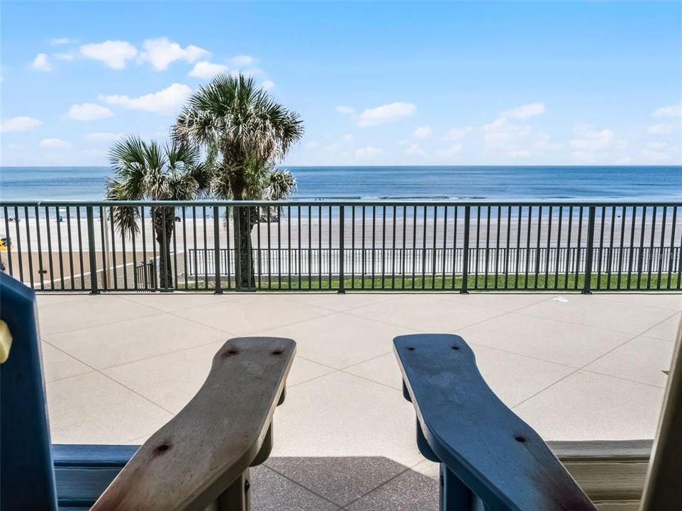 待售: $585,000 (2 贝兹, 2 浴室, 1395 平方英尺)