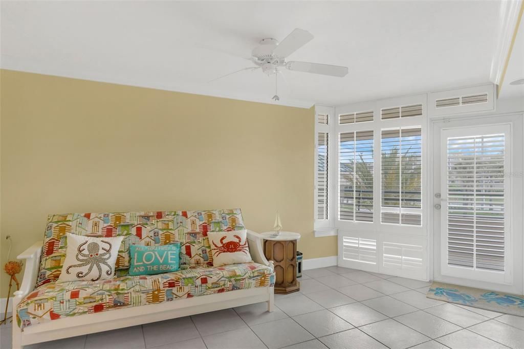 待售: $585,000 (2 贝兹, 2 浴室, 1395 平方英尺)