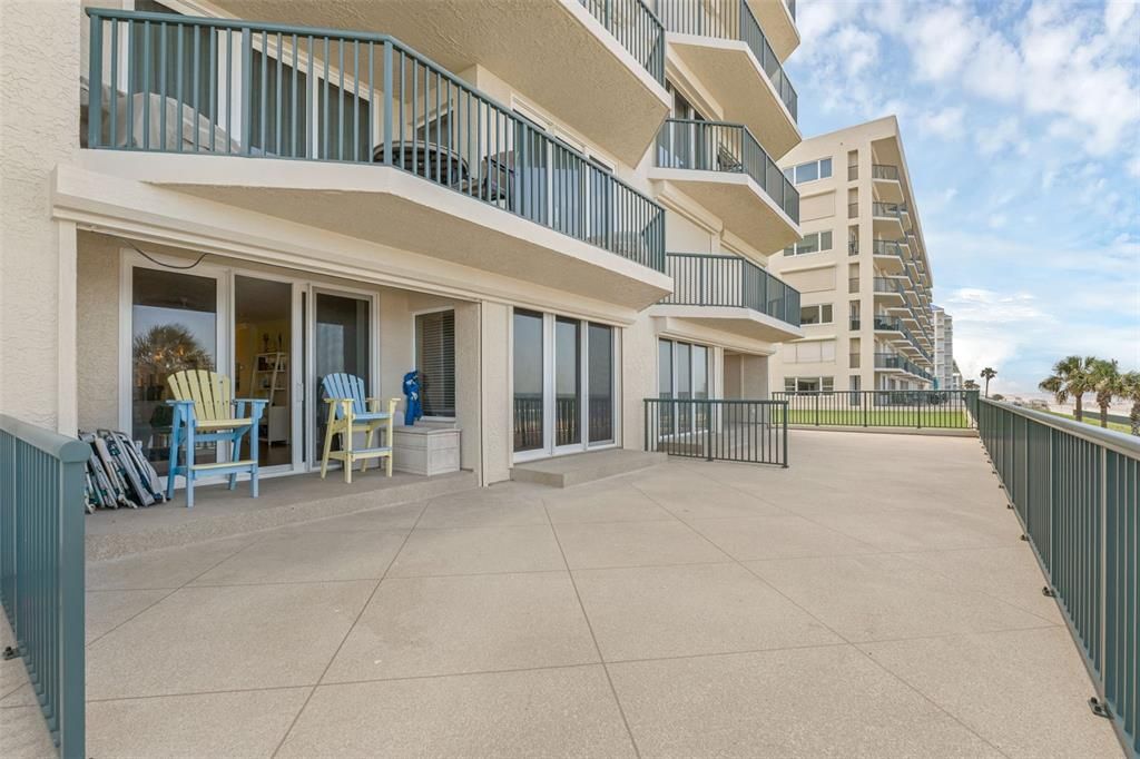 待售: $585,000 (2 贝兹, 2 浴室, 1395 平方英尺)