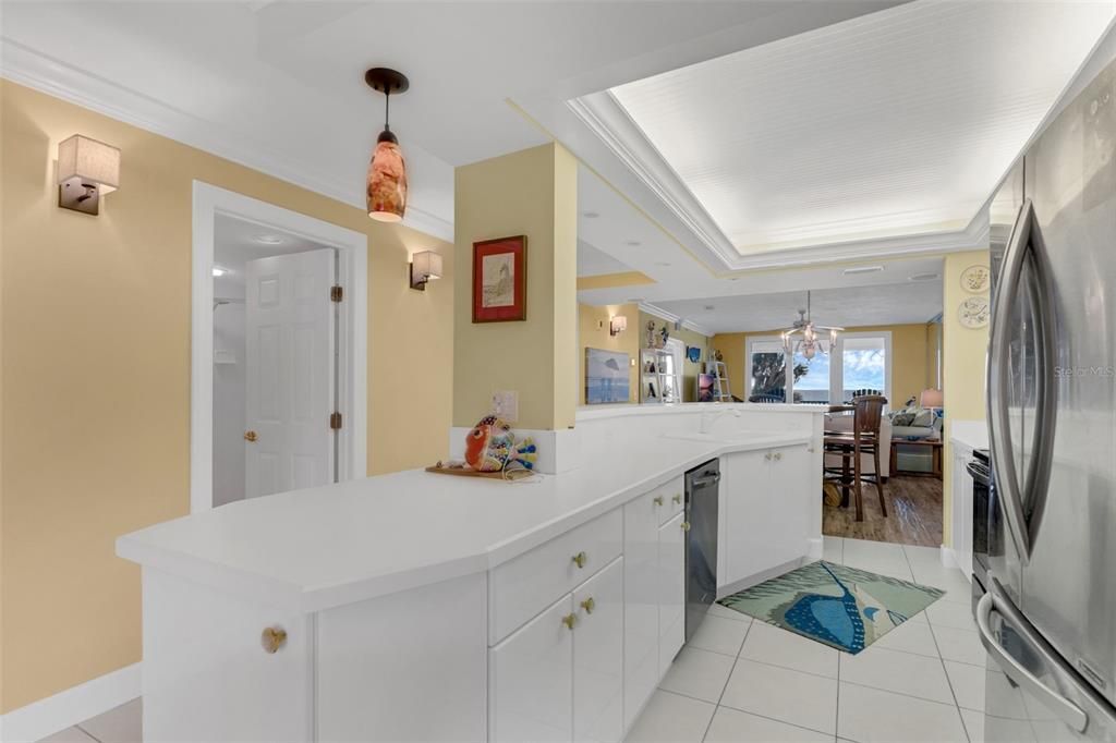 待售: $585,000 (2 贝兹, 2 浴室, 1395 平方英尺)