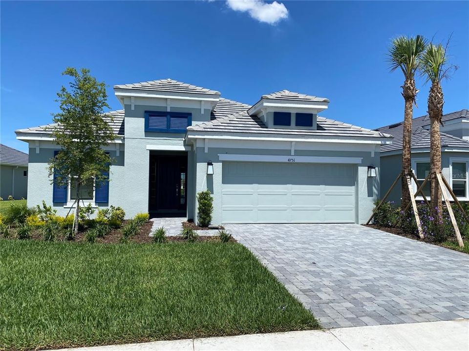 Recently Sold: $717,357 (3 beds, 3 baths, 2275 Square Feet)