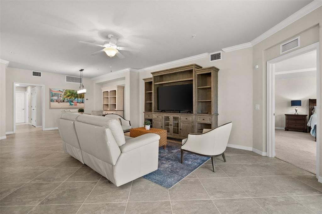 Living room with crown molding