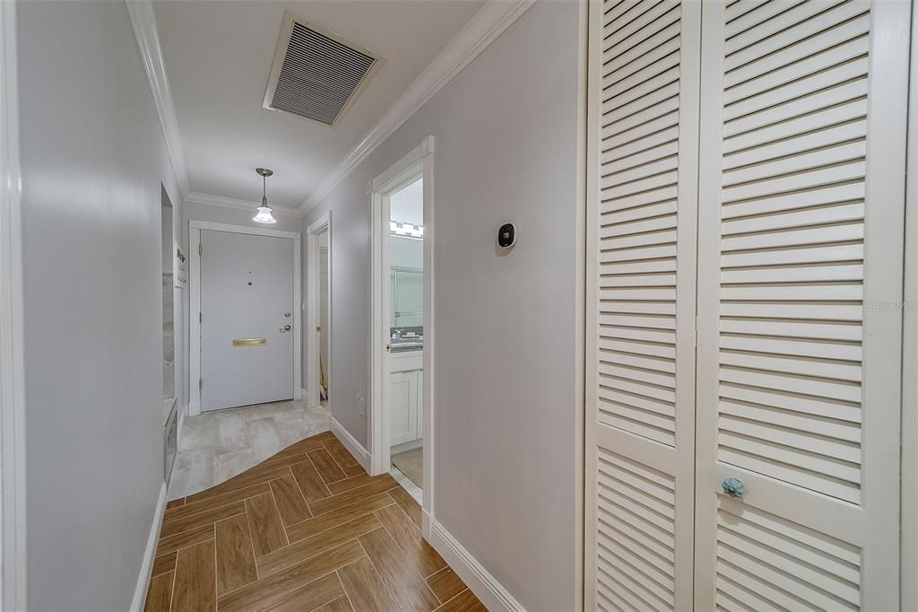 出租: $3,900 (2 贝兹, 2 浴室, 1630 平方英尺)