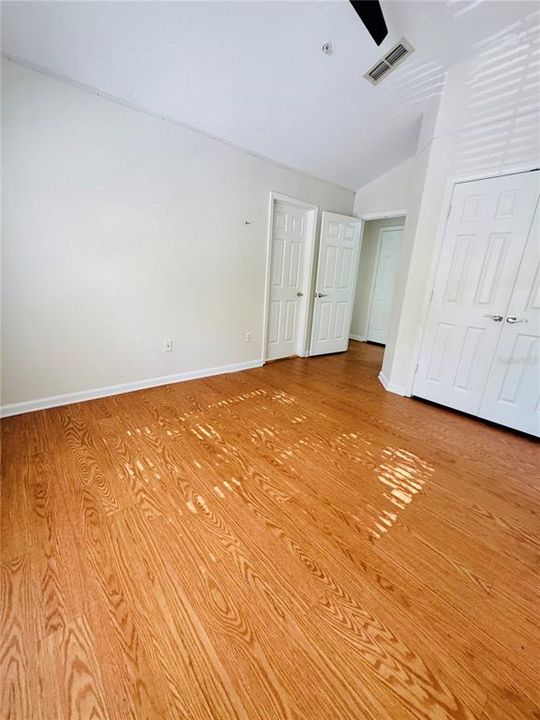 合同活跃: $2,500 (3 贝兹, 2 浴室, 1668 平方英尺)